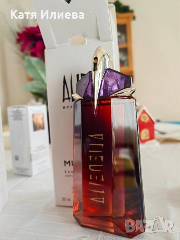 Парфюми тестери на Mugler нови, снимка 2 - Дамски парфюми - 52489571