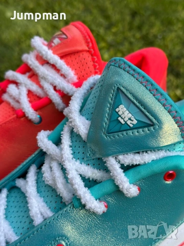 Nike LeBron XXII 22 XMAS, снимка 11 - Маратонки - 54159451