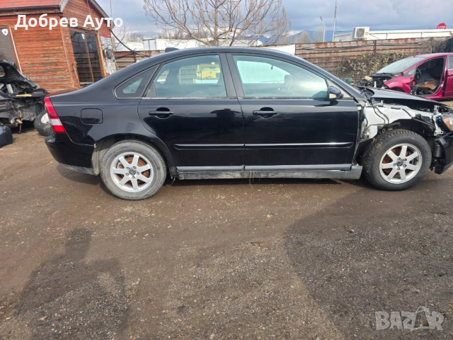***Само на части*** Volvo S40 1.6d  2005г , снимка 3 - Автомобили и джипове - 53430296