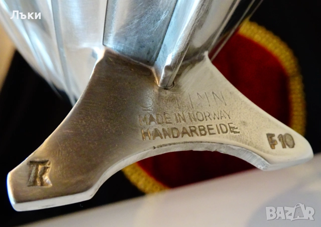 Викингски драконов кораб Драккар от калай,Норвегия. , снимка 10 - Антикварни и старинни предмети - 51936697