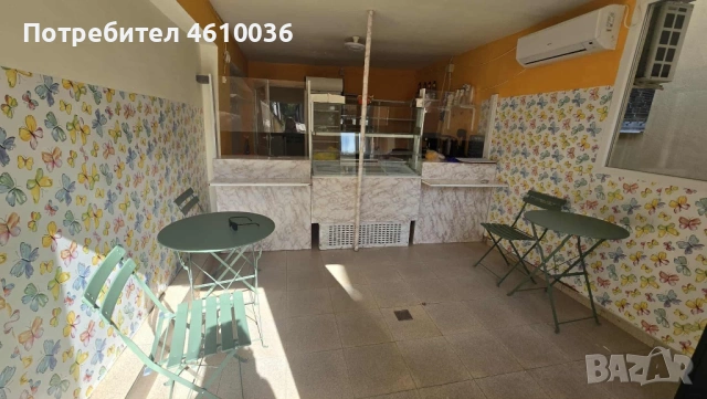 Павилион за закуски в двор на училище