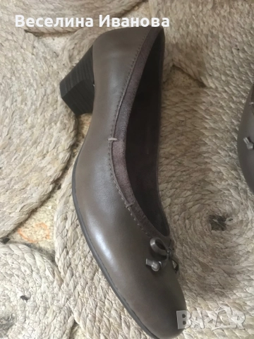 Чисто нови обувки Bata от естествена кожа, снимка 4 - Дамски ежедневни обувки - 51496114