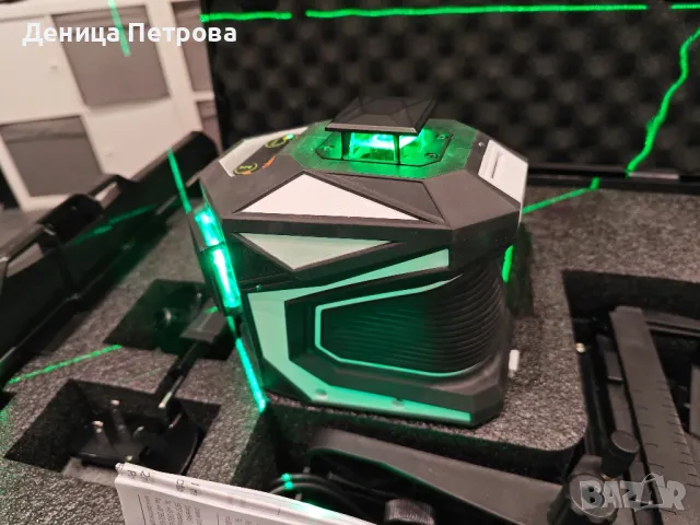 Зелен лазерен нивелир Laserliner X3-Laser Pro, снимка 3 - Измервателни инструменти - 50179189