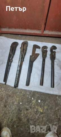Тръбни ключове, снимка 5 - Ключове - 53569827