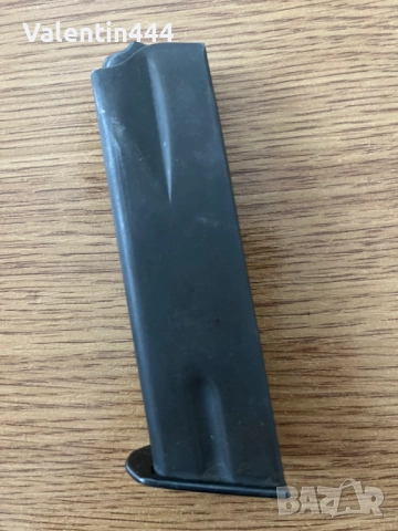 Пълнител за пистолет "ФЕГ", кал. 9х19мм, снимка 7 - Бойно оръжие - 52721362