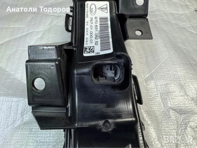 Лед Дневна - Дясна за PORSHE Panamera 2009-2016, снимка 2 - Части - 52949590