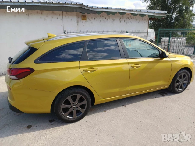  ПРОДАВАМ Хюндай I30, снимка 4 - Автомобили и джипове - 50647086