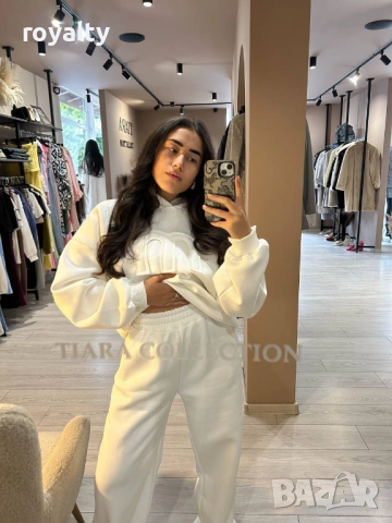 Бял Дамски Комплект , снимка 3 - Комплекти - 52886061