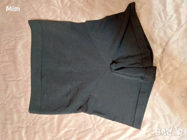 XS/S. Дамски ,спортен ,безшевен, черен, къс клин , снимка 8 - Клинове - 54021823