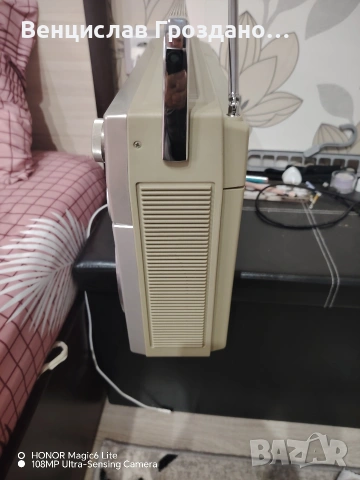 Радиокасетофон, снимка 5 - Радиокасетофони, транзистори - 53129333