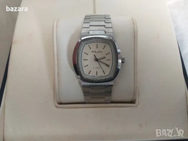 Полет с метална верижка