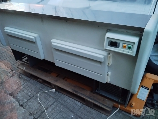 хладилна витрина , снимка 3 - Витрини - 53807146