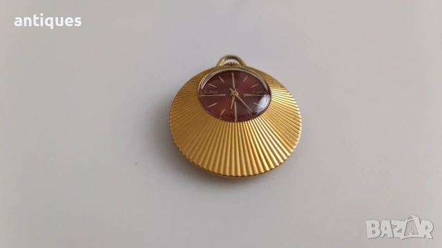 Позлатен дамски часовник - колие - SLAVA - 17 jewels - №3, снимка 2 - Антикварни и старинни предмети - 53731417