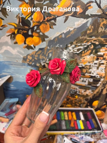 Ваза с рози за подарък 