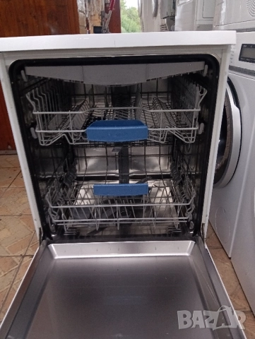 Свободно стояща съдомиялна Бош Bosch 60см A+++ Made in Germany 2 години Гаранция!, снимка 5 - Съдомиялни - 52015062
