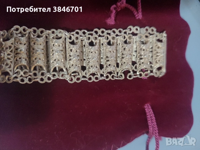 Стара сребърна гривна 