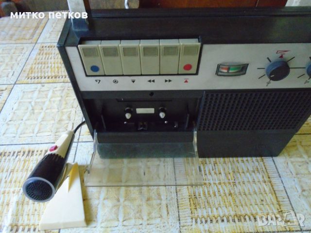 Касетофон „Електроника-301“., снимка 4 - Радиокасетофони, транзистори - 45709647