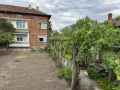 Продава къща с гараж в Симеоновград, Център, снимка 1