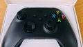 Контролер Microsoft - Xbox Wireless Controller, Carbon Black чисто нов джойстик в кутия , снимка 8