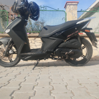 kymco 150, снимка 14 - Мотоциклети и мототехника - 44956341