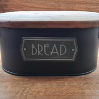 Винтидж/ Ретро Кутия за хляб, снимка 1 - Аксесоари за кухня - 44970867
