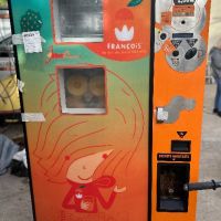 Вендинг/ Vending Zumex за фреш портокали, снимка 1 - Вендинг машини - 45439920