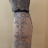  Абитуриентска официална рокля SHERRI HILL от 2 части с камъни Swarowski, снимка 14 - Рокли - 44958246
