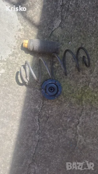 Пружина и тампон за Пежо 508, снимка 1