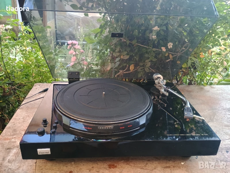 Sansui SR-929 quartz-servo, direct-drive, manual turntable, снимка 1