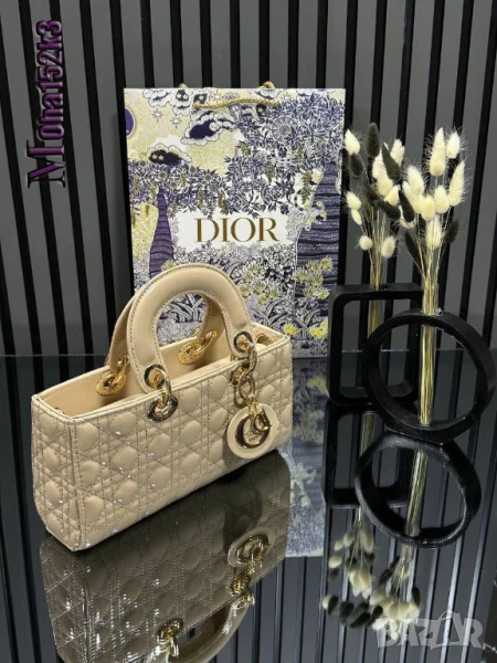 чанти christian dior 25/12см
, снимка 1