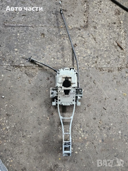 Дръжка на външната врата, предна лява, Volvo C30 C70 S40 S80 V50 V70 XC60 XC70 30784198 31440083, снимка 1