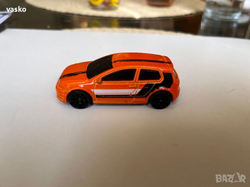 Hotwheels VW Golv MK VII, снимка 1