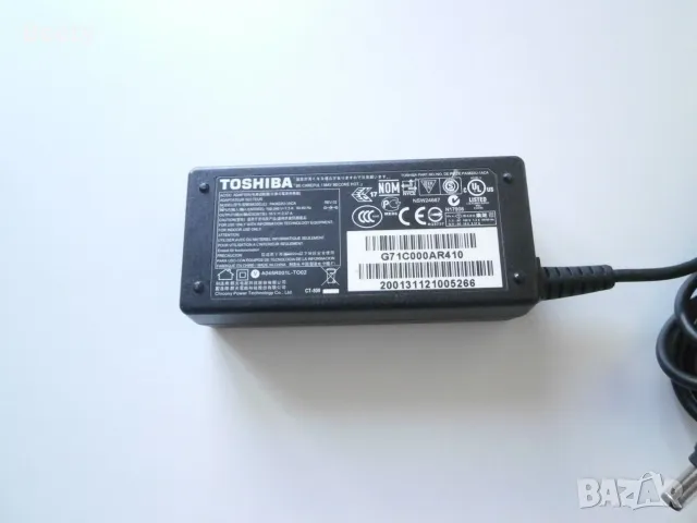 Зарядно за лаптоп Toshiba, снимка 1