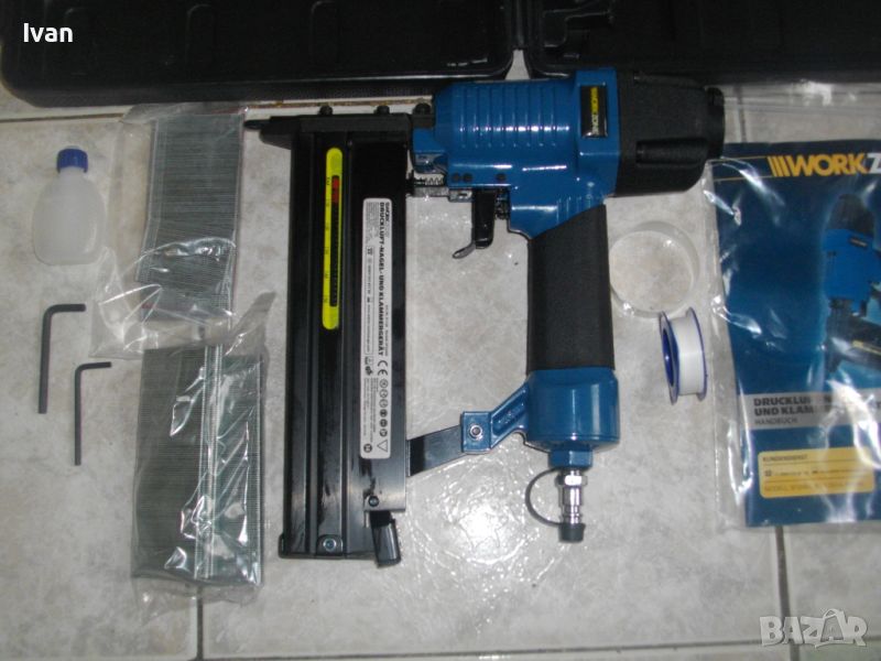 Нов Пневматичен Голям Комбиниран Такер 15-50мм Скоба/Пирон-8,3 bar-WORKZONE SF5040E-Австрийски 2014г, снимка 1