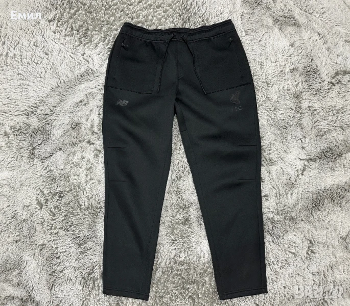 Оригинално долнище Liverpool FC x New Balance, Размер XL, снимка 1