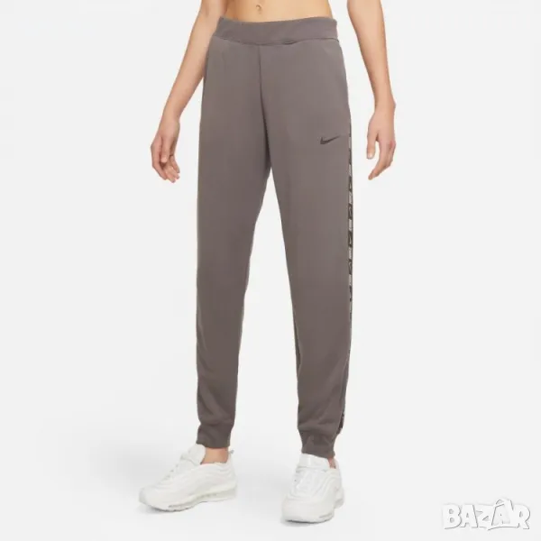 Nike Sportswear Tape Pant - Оригинално дамско долнище размер M, снимка 1