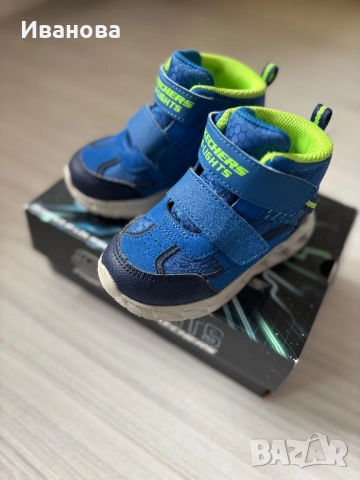 Светещи боти за момче Sketchers
