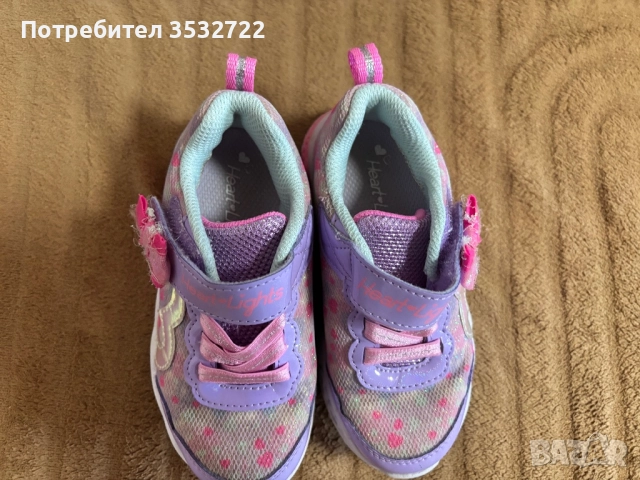 Детски маратонки adidas и Skechers , снимка 2 - Маратонки - 51553973