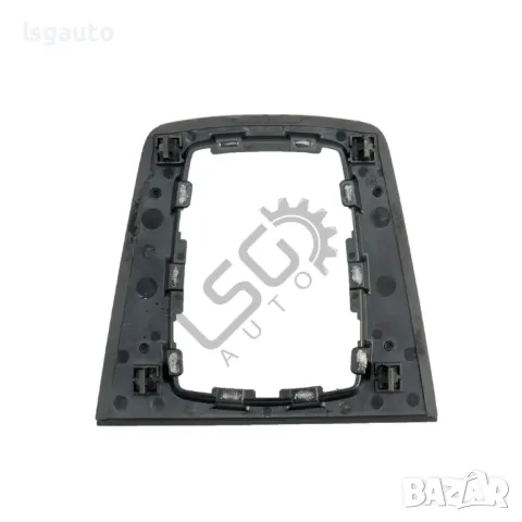 Лайсна около скоростен лост Seat Exeo 3R  2008-2013 ID: 132999, снимка 2 - Части - 46991685