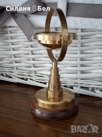 Винтидж компас, снимка 7 - Антикварни и старинни предмети - 51009208