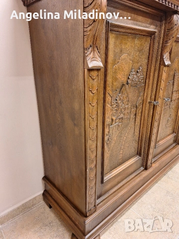 Комод, шкаф, бюфет с богата дърворезба , снимка 3 - Шкафове - 53816984