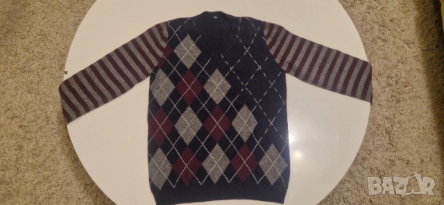 Детски вълнен пуловер Benetton – размер L (12–13 г. / 152–158 см)