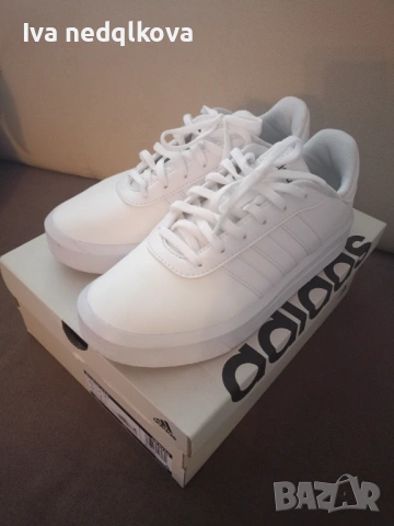 Оригинални Adidas 36 и 2/3, снимка 3 - Маратонки - 54159684