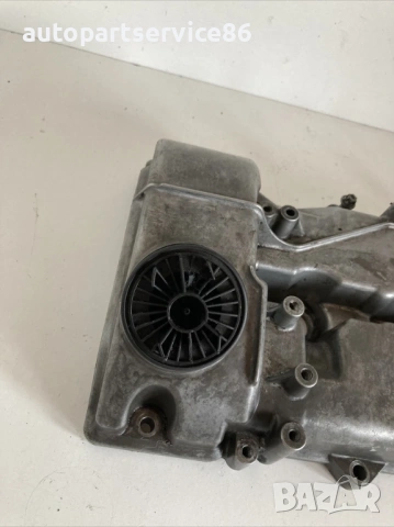 Капак клапани десен двигател 628.963 V8 400 CDI за Mercedes ML W163 A6280160005, снимка 2 - Части - 54146879