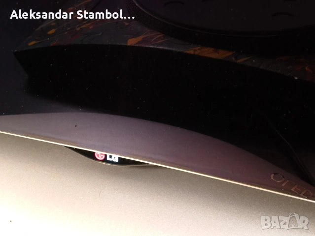 OLED 55" смарт телевизор LG 55EC930V в перфектно техническо и визуално състояние., снимка 4 - Телевизори - 53394189