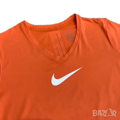 Оригинална дамска тениска Nike | XL размер, снимка 3 - Тениски - 46648064