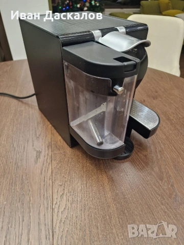 Кафемашина DeLonghi, снимка 5 - Кафемашини - 53277189