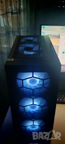 Продавам Супер Гейм РС R5 7500F/32Gb/1.5Tb SSD nVme/RTX 3070/WiFi&BT/Гаранция, снимка 1