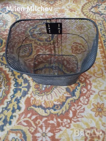 Продавам кошница за велосипед 