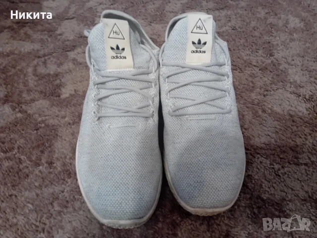 Адидас Pharrell Williams-маратонки 42-43 номер, снимка 4 - Маратонки - 50805886